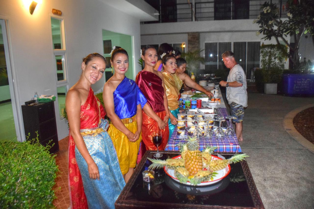 Pool Access 89 @Rawai Hotel Exterior foto
